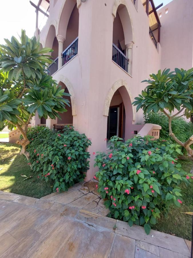 Ground Floor Apartment By Circular Pool In Talabay อคาบา ภายนอก รูปภาพ