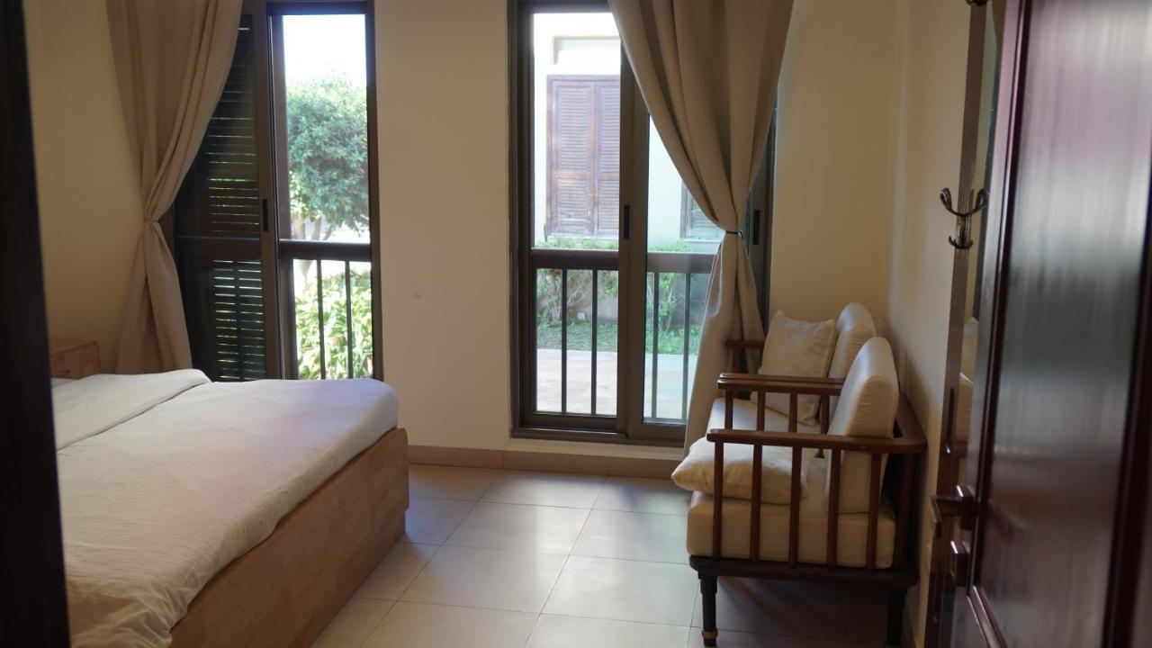Ground Floor Apartment By Circular Pool In Talabay อคาบา ภายนอก รูปภาพ