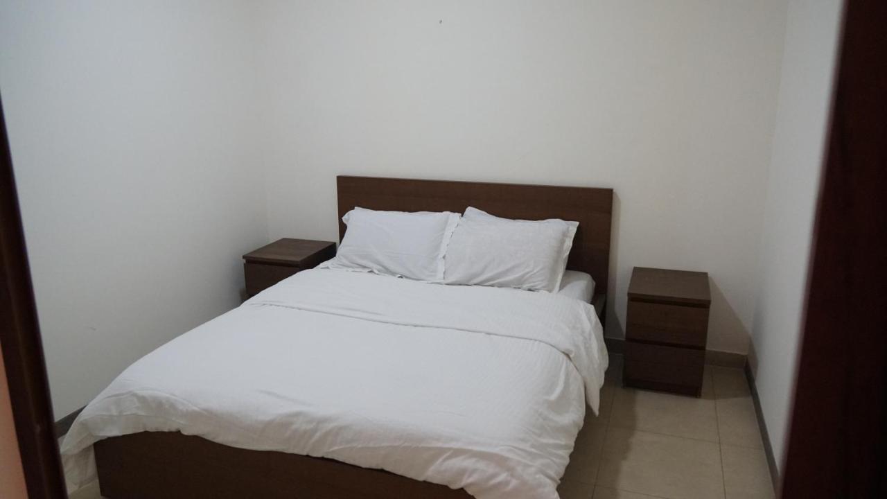 Ground Floor Apartment By Circular Pool In Talabay อคาบา ภายนอก รูปภาพ